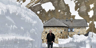 Schneeräumung auf der Großglockner-Hochalpenstraße 