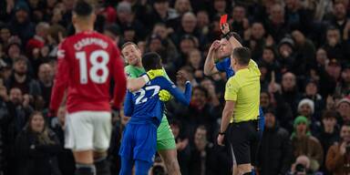 "Gefällt mir sehr": Everton-Coach über Tätlichkeit am Mitspieler 