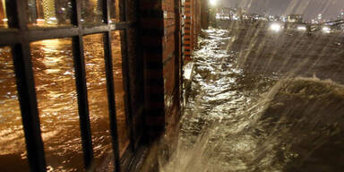 hamburg10_epa.jpg