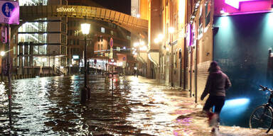 hamburg11_epa.jpg