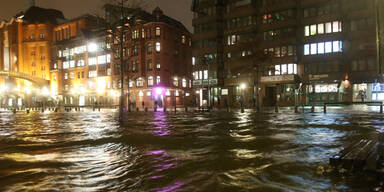 hamburg12_epa.jpg