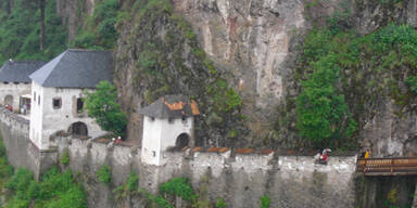 Felssturz auf Burg Hochosterwitz