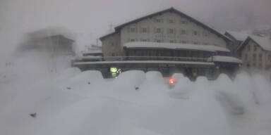 Hier versinkt alles unter 1,5-Meter-Schneedecke
