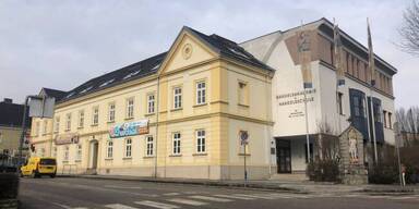 Ybbs/Donau: Schulzentrum für Gemeinde zu teuer