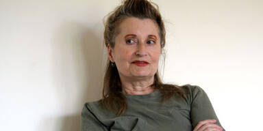 Literaturnobelpreisträgerin Elfriede Jelinek ist tot 