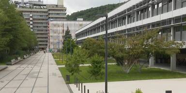 Ausländerfeindliche Parolen überschatten Mensafest an der JKU