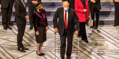 König Harald von Norwegen im Krankenhaus