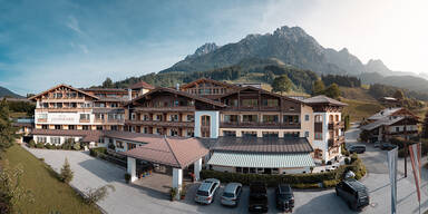 Angebot 7 = 6 ****Hotel Leonhard in Leogang