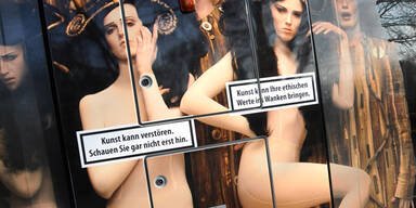 Die "Life Ball Straßenbahn 2015" fährt bald durch Wien