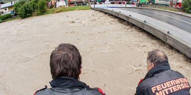 Salzach führt Hochwasser