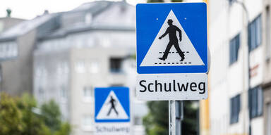 Schon jetzt den Schulweg mit den Kindern üben