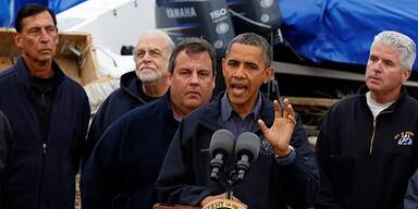 Barack Obama besucht Katastrophengebiet in New Jersey