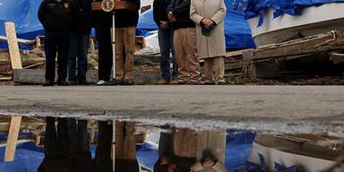 Barack Obama besucht Katastrophengebiet in New Jersey