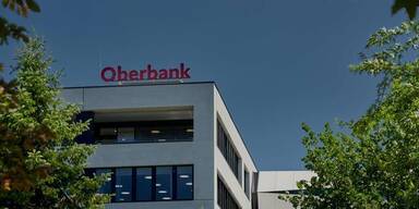 Aktiengeschenk stärkt Mitarbeiterbeteiligung der Oberbank