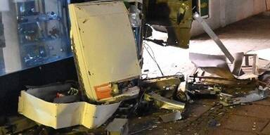 Zwei Tschick-Automaten gesprengt: Trio angehalten