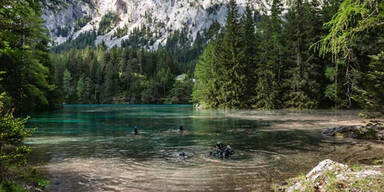 Mystischer Tauchgang in Unterwasser-Park