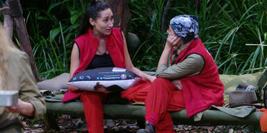 Polster-Bombe platzt zwischen Eva und Samira