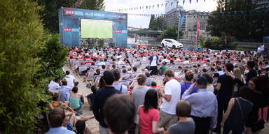 publicviewing.jpg