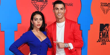 Georgina postet intimes Bett-Foto mit Ronaldo