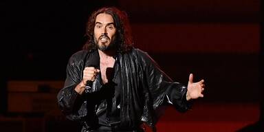 Russell Brand gab Affäre mit 16-Jähriger zu