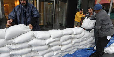 "Sandy" erreicht New York