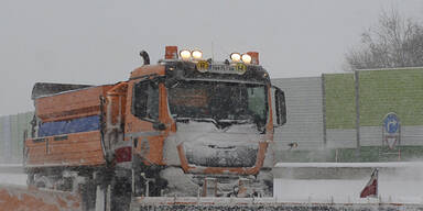 Österreich versinkt im Schnee