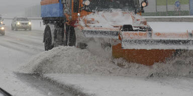 Österreich versinkt im Schnee