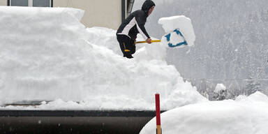 Schneechaos in Österreich