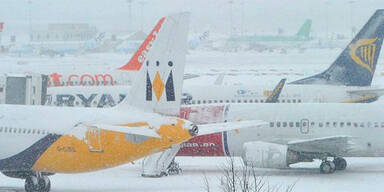 schnee_flughafen_440.jpg