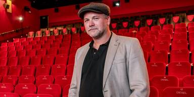 „Echt geil!“ Internet jubel über Thomas Stipsits als René Benko