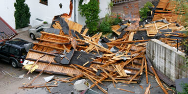 Heftige Unwetter nach Rekord-Hitze