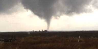 tornado2.jpg