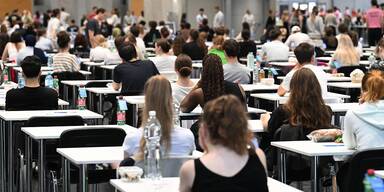 Jetzt Anmeldestart für Aufnahmetests an Unis 