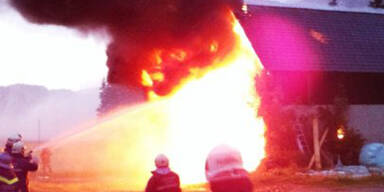 Brand nach Blitzeinschlag