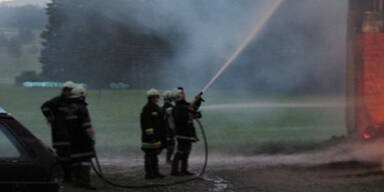 Brand nach Blitzeinschlag