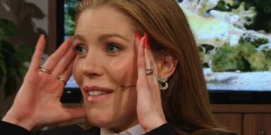 Vici Swarovski von Grissemann gegrillt: "Fragt Grasser bei dir nach Geld?"